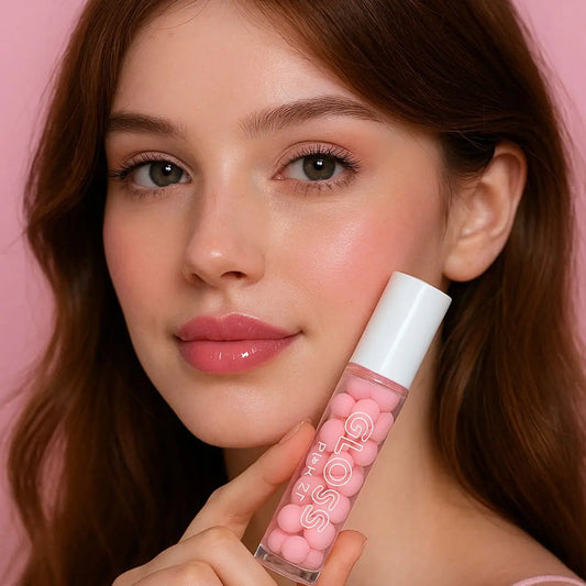 Gloss Roll-on Cute Polka Doll Pink 21-Random & Moisturizer